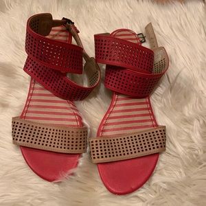 Splendid coral and tan sandals